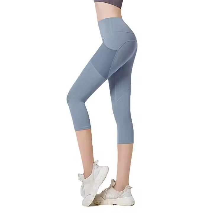 Sky Move Pocket Capri Leggings